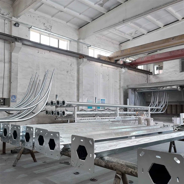 ናይ ጎደና መብራህቲ ዋልታ